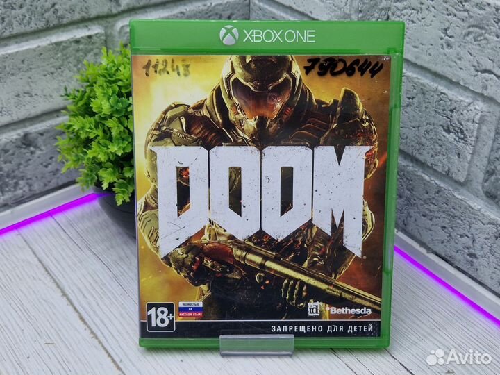 К. Диск Xbox One Doom