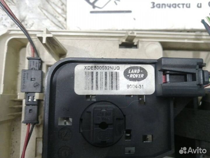 Плафон салонный Range Rover Sport 1, L320