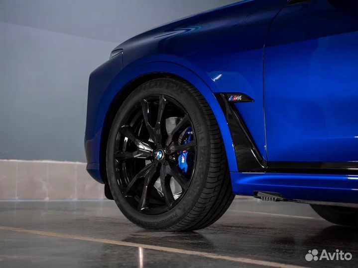BMW X7 4.4 AT, 2023, 5 км