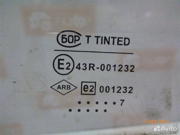 Стекло двери заднее правое Renault Logan LS0G