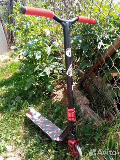 Трюковой самокат oxelo