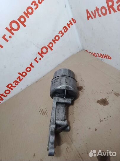 Кронштейн масляного фильтра yd25 ddt