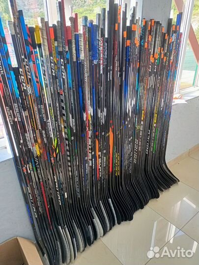 Клюшка хоккейная