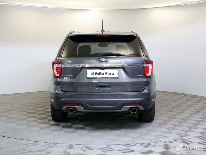 Ford Explorer 3.5 AT, 2018, 102 142 км