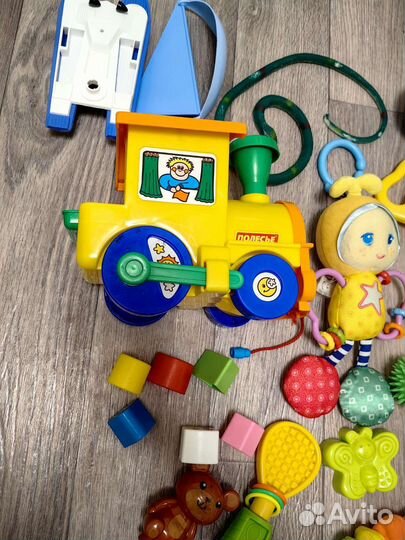 Развивающие игрушки пакетом