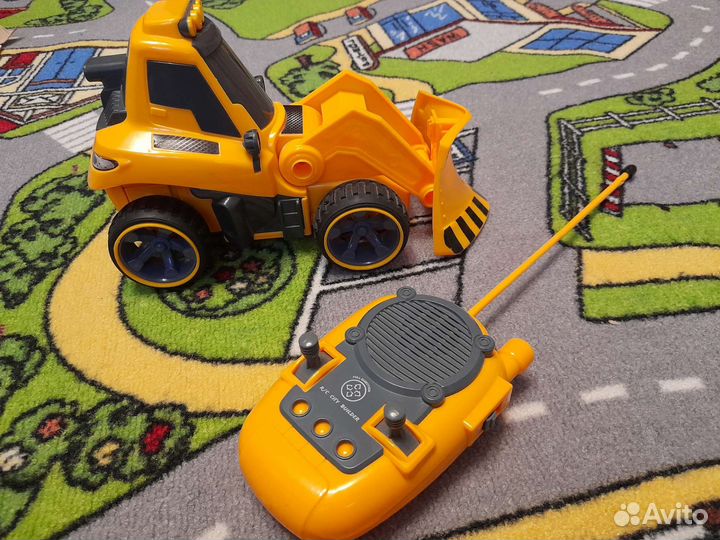 Машина на радиоуправлении