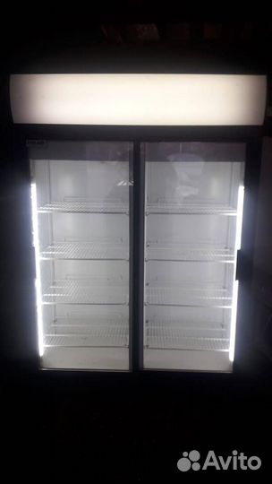 Холодильный шкаф