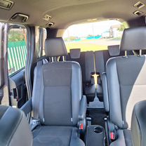 Toyota Noah 2.0 CVT, 2016, 113 826 км, с пробегом, цена 2 250 000 руб.