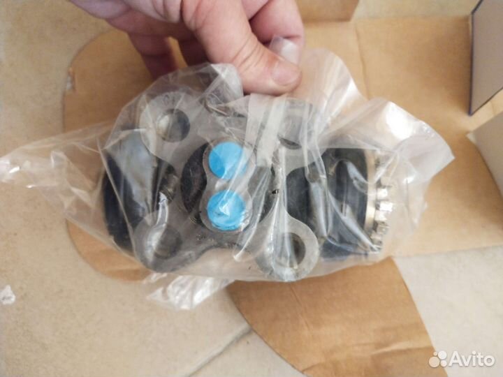 Тормозной цилиндр передний на Ицузу или Хино