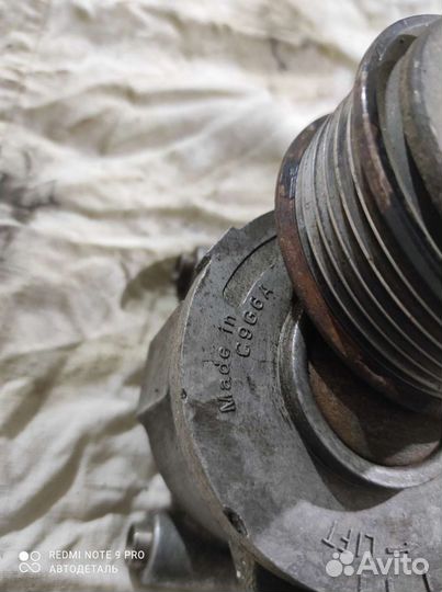 Натяжитель ремня Ford focus 2