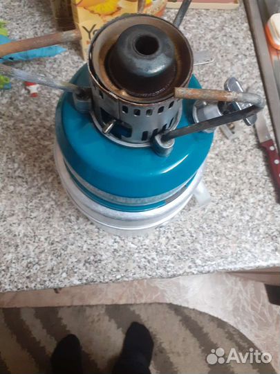 Примус шмель 4