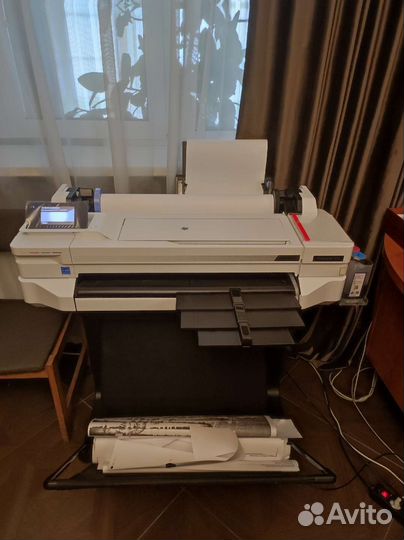 Режущий плоттер HP DesignJet T525