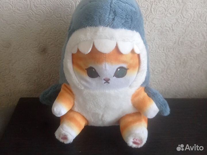 Мягкая игрушка, кот в костюме акулы