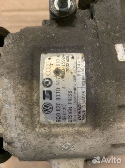 Компрессор кондиционера VAG