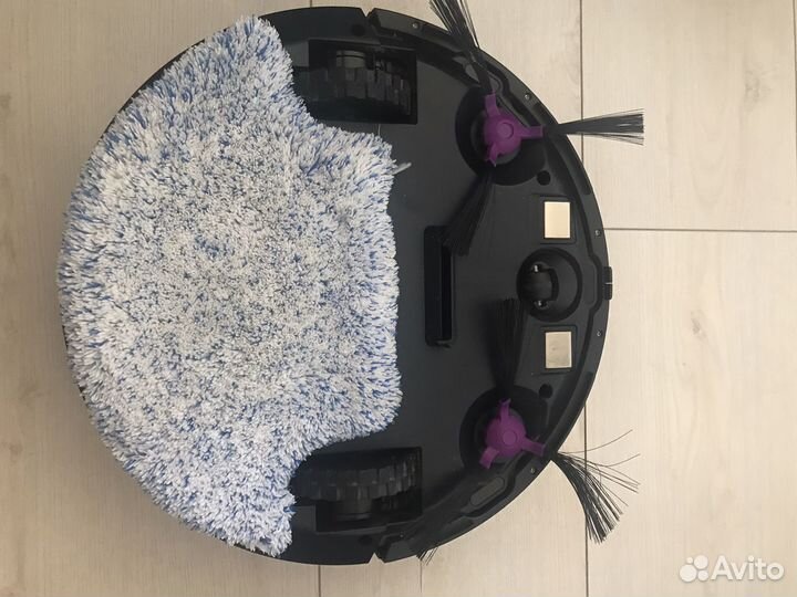 Робот пылесос Irbis