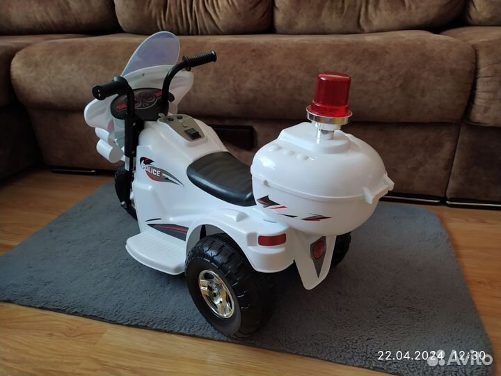 Трехколесный скутер Kreiss Полиция (LQ9981)