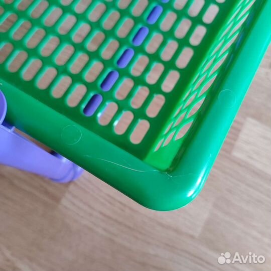 Для хранения стеллаж этажерка