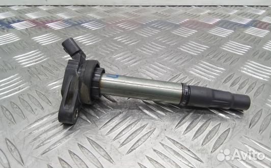 Катушка зажигания бензиновая toyota avensis T27 (4