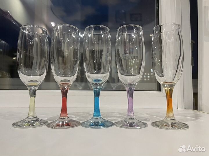 Набор бокалов под шампанское