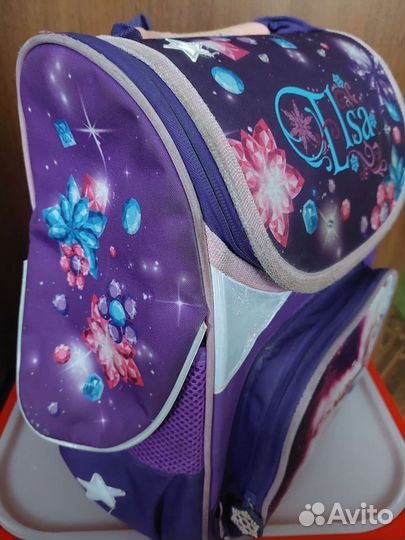 Школьный рюкзак