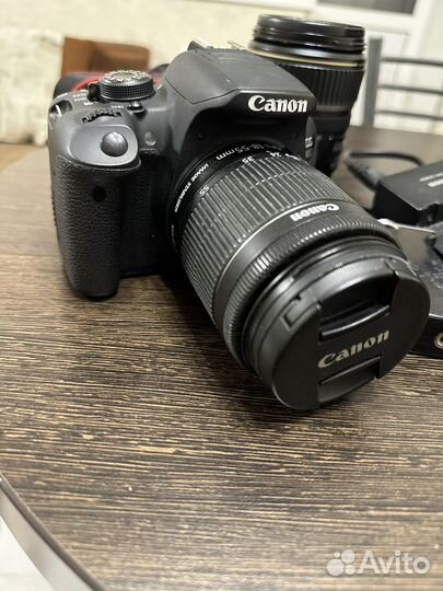 Зеркальный фотоаппарат canon 700d