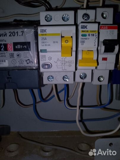 Электрик. Услуги электрика