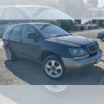 Toyota Harrier 2.4 AT, 2002, 230 000 км, с пробегом, цена 725 000 руб.