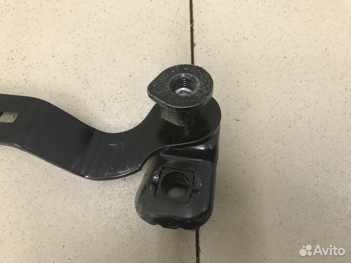 Ответная часть ремня безопасности Octavia (A4 1U)