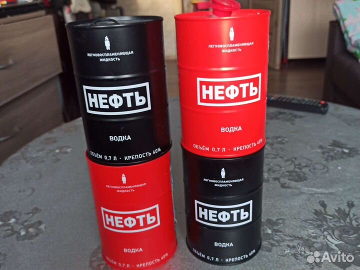 Банки из под водки нефть