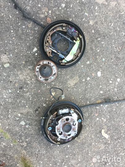 Ступица задняя Toyota Sienna 2