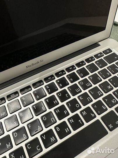 Macbook air 13 early 2015