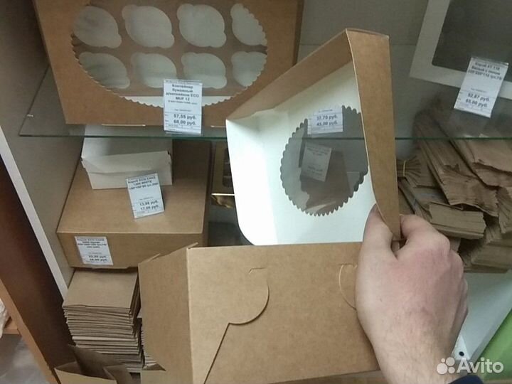 Упаковка коробка для маффинов и капкейков