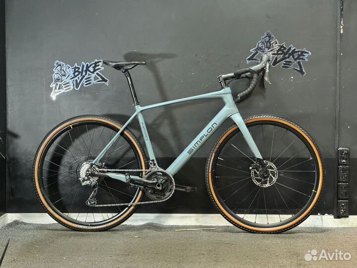 Carbon E-Gravel Simplon Inissio