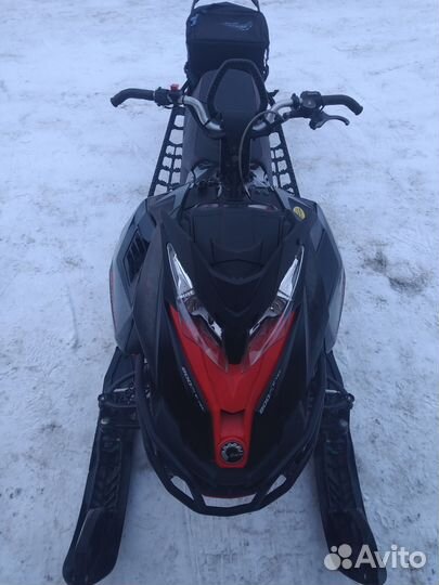 Ski Doo Summit X 154 800R E-TEC