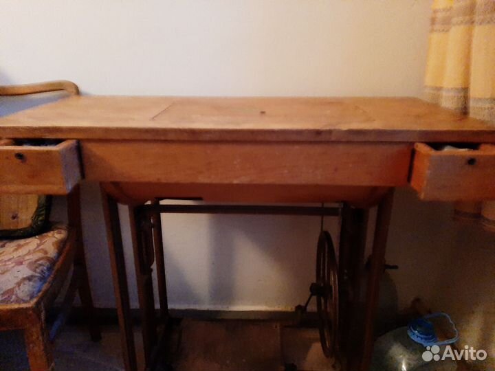 Швейная машина