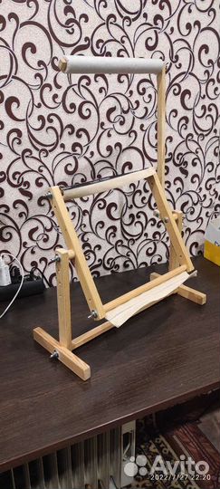 Станок с рамкой для вышивания