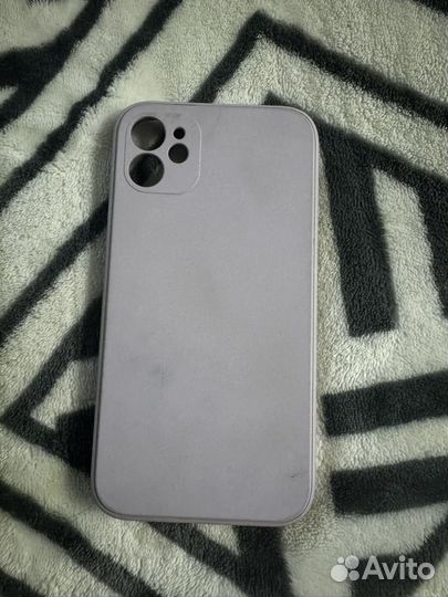 Чехол на iPhone 11