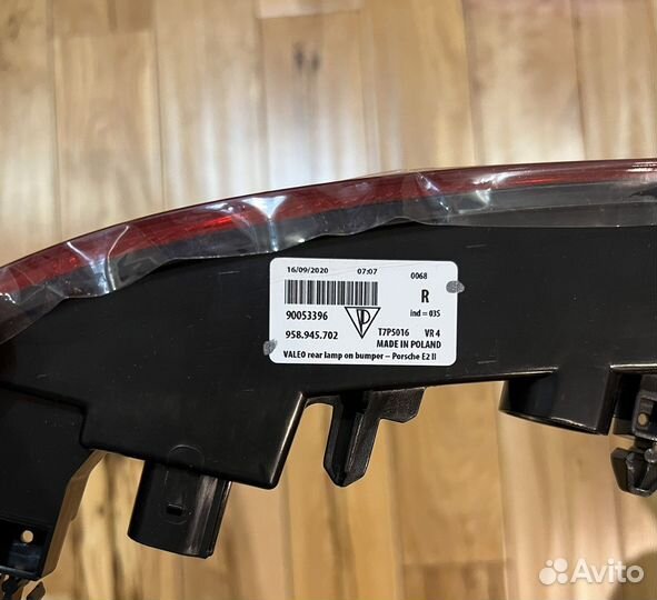 Фонарь задний Porshe Cayenne 958 оригинал
