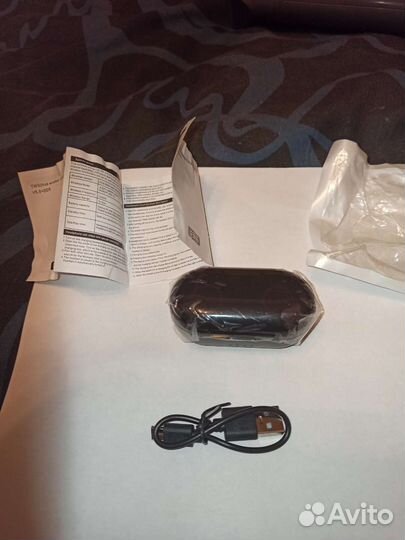 Беспроводные наушники новые