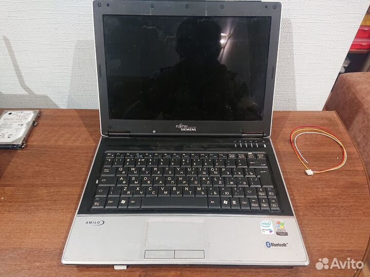 Fujitsu Siemens amilo Si1520 (на разбор)