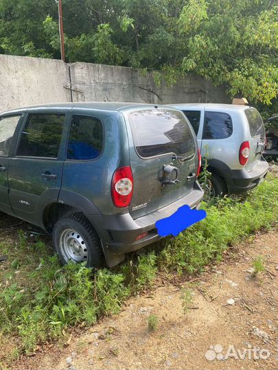 Niva chevrolet в разборе двиатель редуктор раздатк