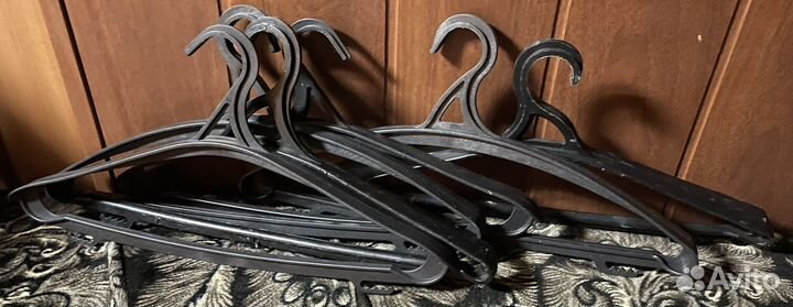Вешалки плечики