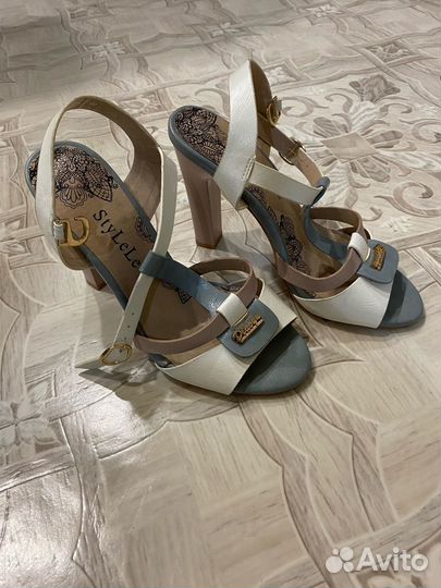 Туфли женские