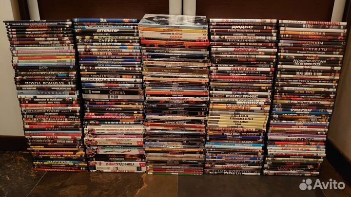 2335 DVD с фильмами, сериалами, музыкой,мультиками