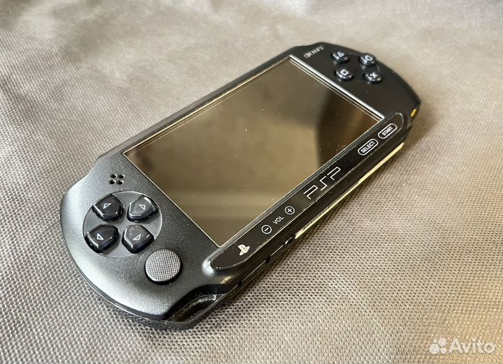 Sony PSP e1008 street прошитая 32гб