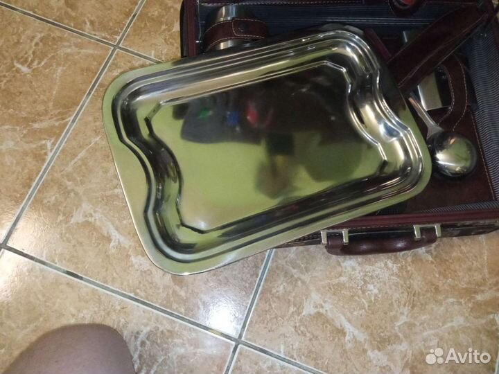 Набор для пикника в кейсе с кодовым замком