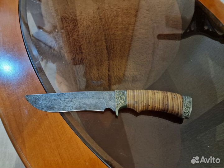 Нож из дамасской стали(ручная работа)