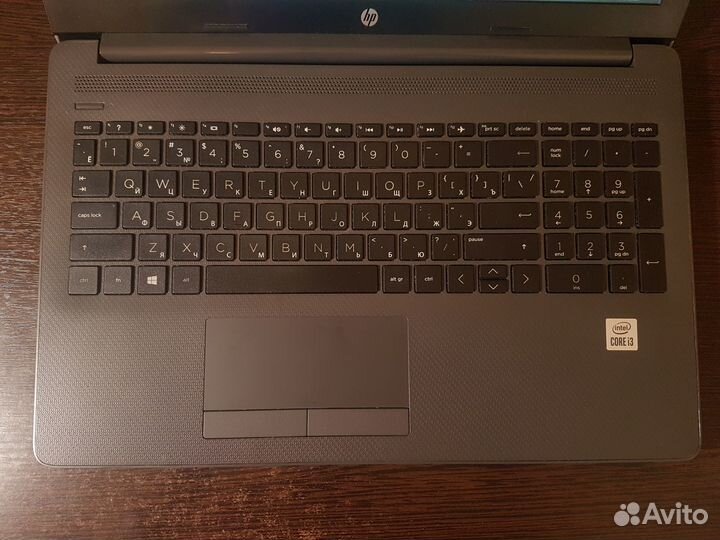 Ноутбук HP 250 G7