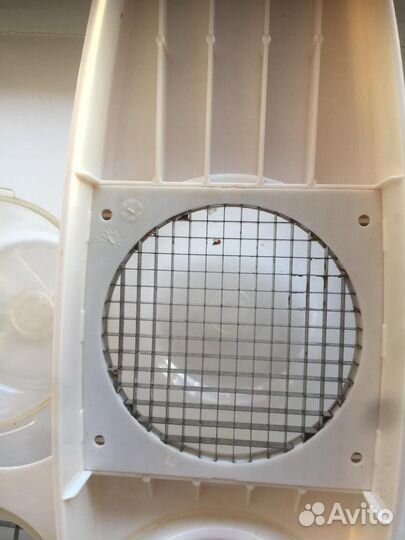 Устройство для нарезки кубиками салатов