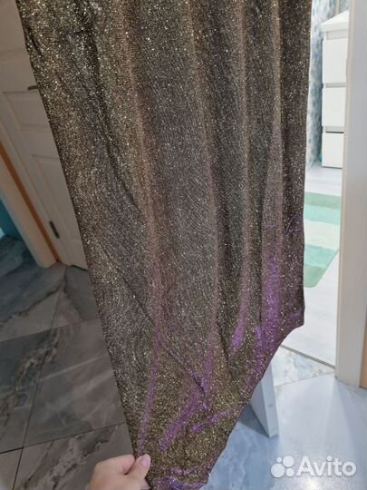 Вечернее платье 46 размера новое